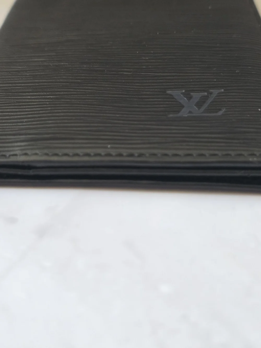 Louis Vuitton Brazza Wallet Black Epi Leather Long Bifold Organizer